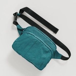 Baggu Fanny Pack in Malachite